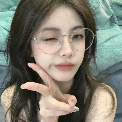 藤田嗣治与乳白色的裸女